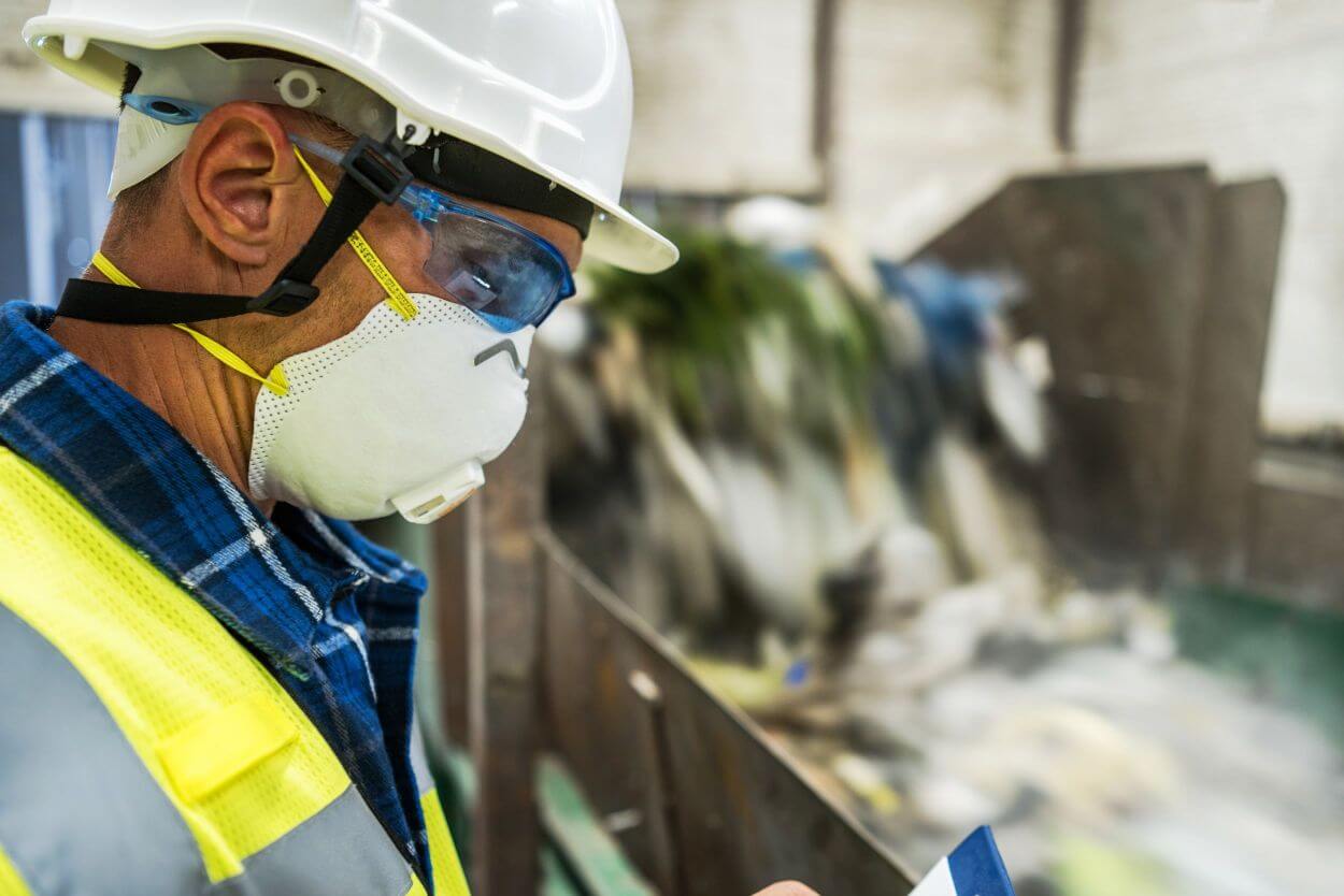 urban-waste-sorting-facility-technician
